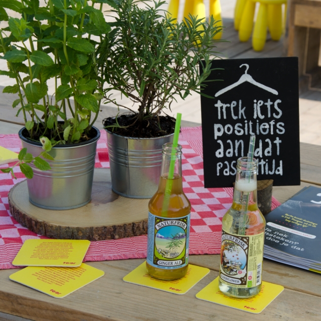 https://www.zoeterhage.nl/WebshopProdist/Content/images/article/bierviltjes vierkant drukkerij zoeterhage zoetermeer.jpg